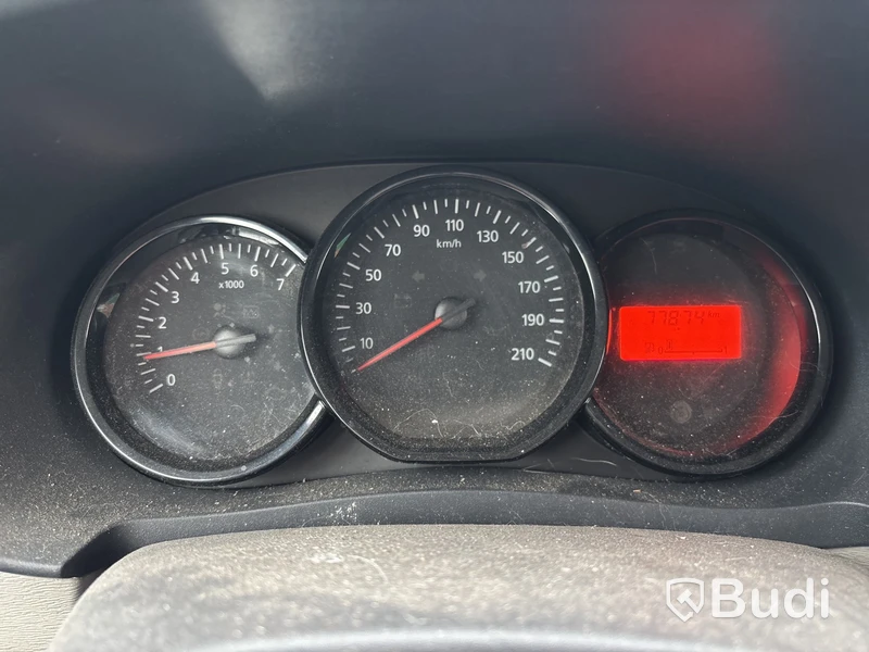 Dacia Dokker 1.6 MPI | 7787 mil | 2015
