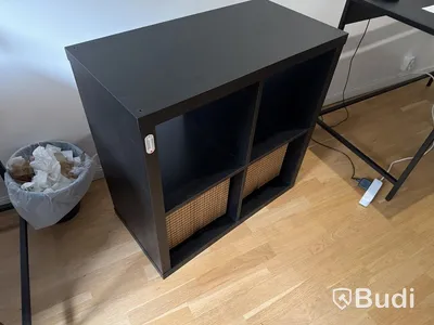 Hyllsystem, svart, två hyllor
