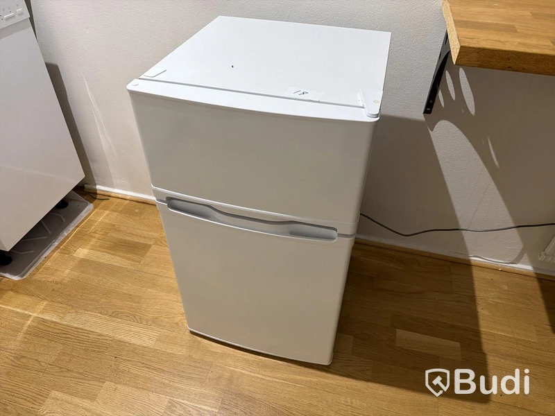 Kylskåp Logik LDDB5W23E