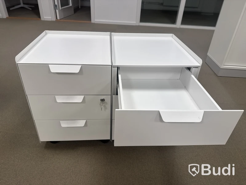 2 st. hurtsar Ikea Trotten, vit