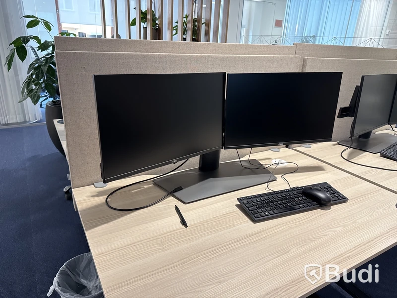 4 st. Dell skärmuppsättningar med dubbla skärmar bordsstativ, USB-C-hubb