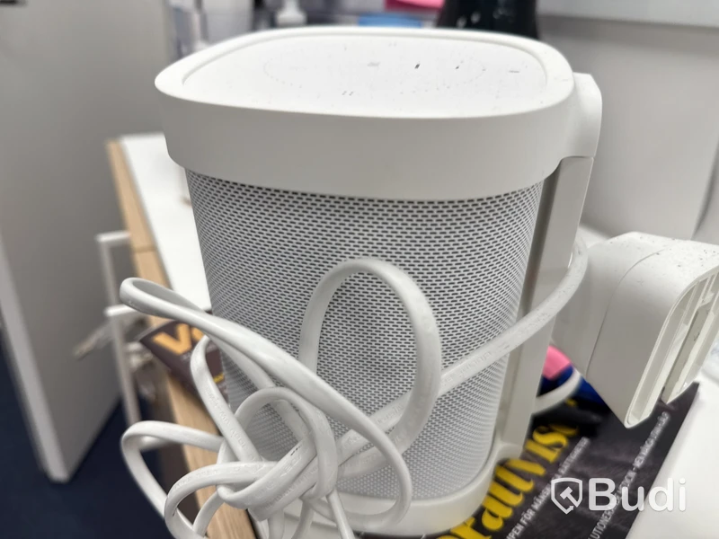 Sonos högtalare med väggfäste