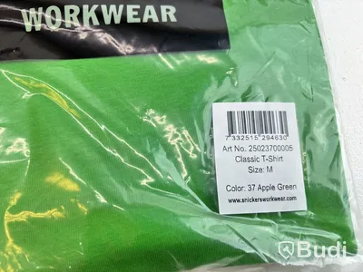 2 st. T-shirts och 1 st. Hoodie Snickers, olika färger, stl. M