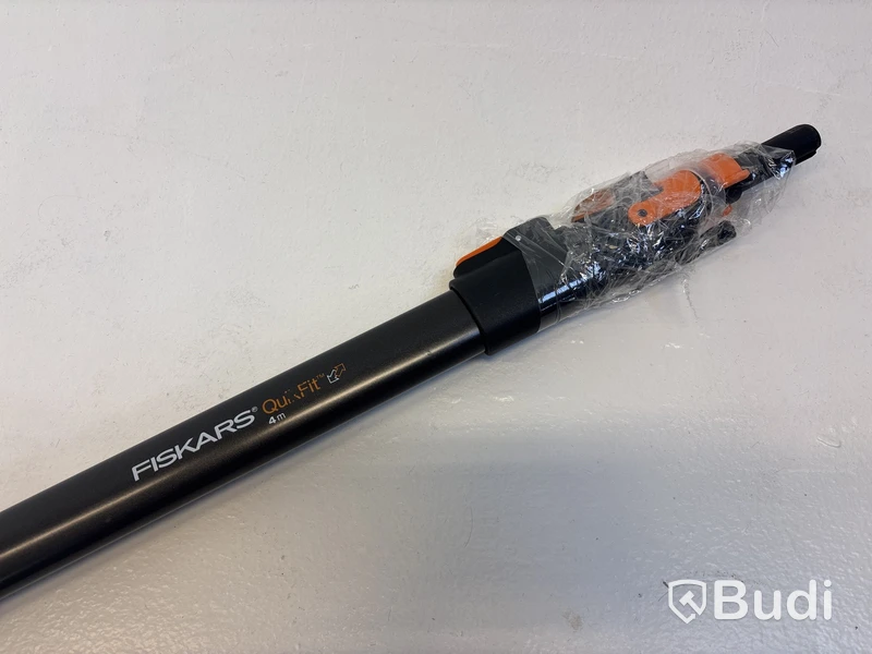 TELESKOPSKAFT FISKARS, 2300 MM, MED QUIKFIT 2280-4000 SPÄNNOMR
