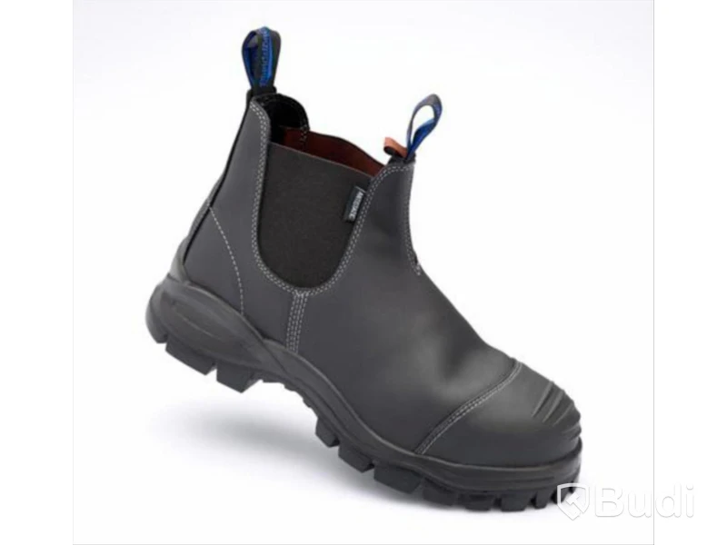(NEW) BLUNDSTONE 910 SAFETY BOOT, BLACK, S3, HEAT-RESISTANT, SIZE 42