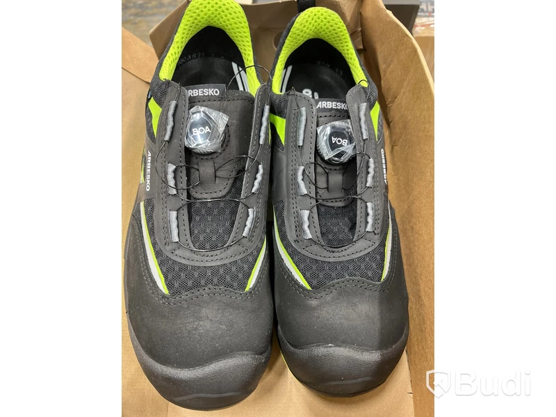 (NEW) SAFETY SHOE ARBESKO 939, BLACK/GREEN S1P SIZE 43