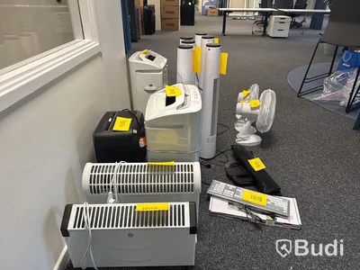 Diverse ventilationsprodukter, lamineringsmaskin, tangentbord och skrivare