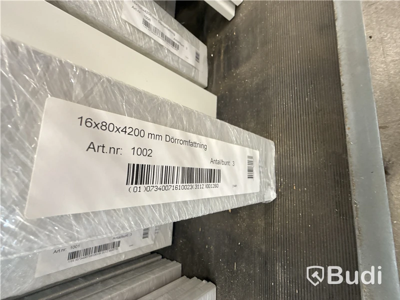 24 st. Dörromfattning mdf 16x80mm l:4200 mm vit 0502-y, 402946