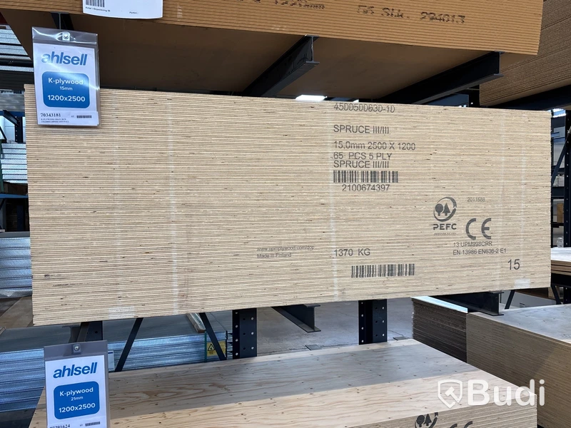 55 st. Konstruktionsplywood, K-plywood Gran 20/70, 15X2500X1200MM, 70343181