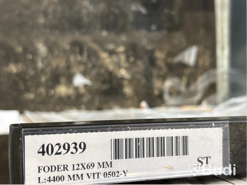45 st. Foder Furu 12X69MM L:4400 MM Vit, 402939