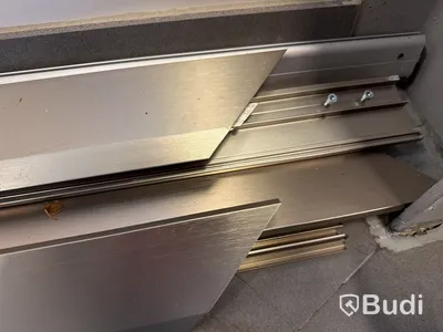 Glasgolv ca 22 m² – aluminiumprofiler