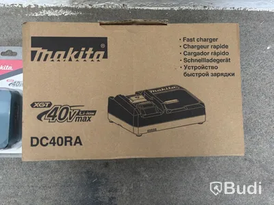 Batteriladdare och 2 st. USB batteri adapter Makita