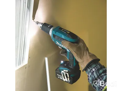 Gipsskruvdragare Makita LXT DFS452