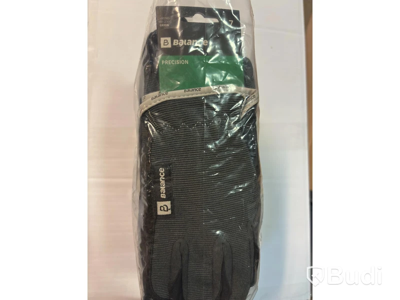 (NEW) Lot of assorted Balance and Orion gloves, size 7