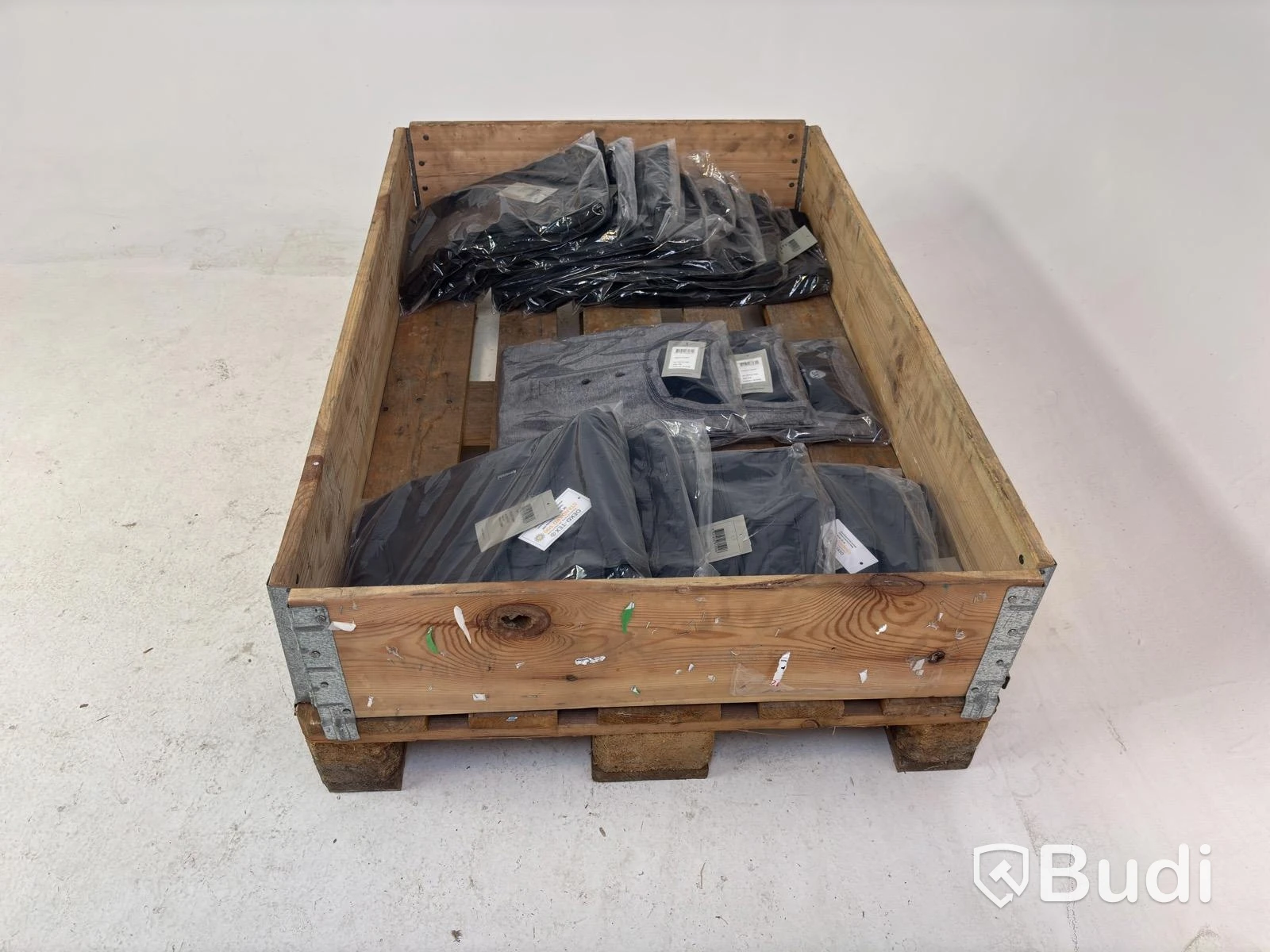 (NEW) Lot of work trousers and 3 Björnkläder tops, assorted styles and sizes