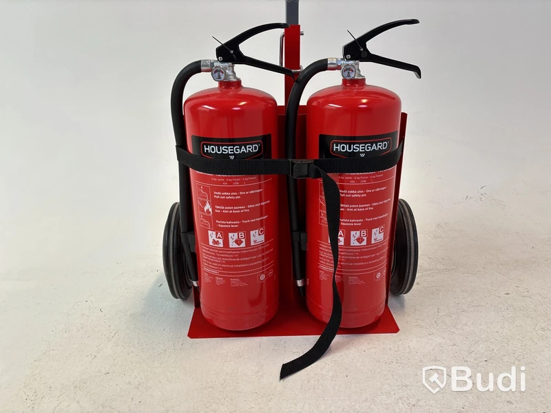 2 st. Brandsläckare på vagn inkl. Brandfilt och brandhandskar