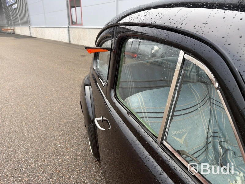 Volvo PV-444 -1947 | First model year