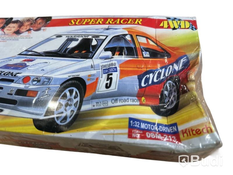Julklappstips! Parti Revell, Airfix, Kitech och SIKU Farmer