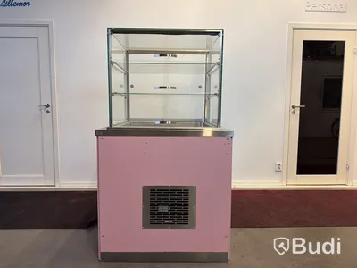 Kyldisplay Nova Meta, glasfront, rosa bas