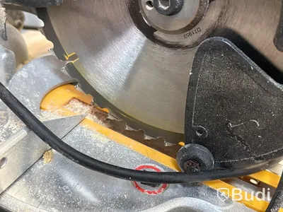 Kap- & gersåg Dewalt DWS773