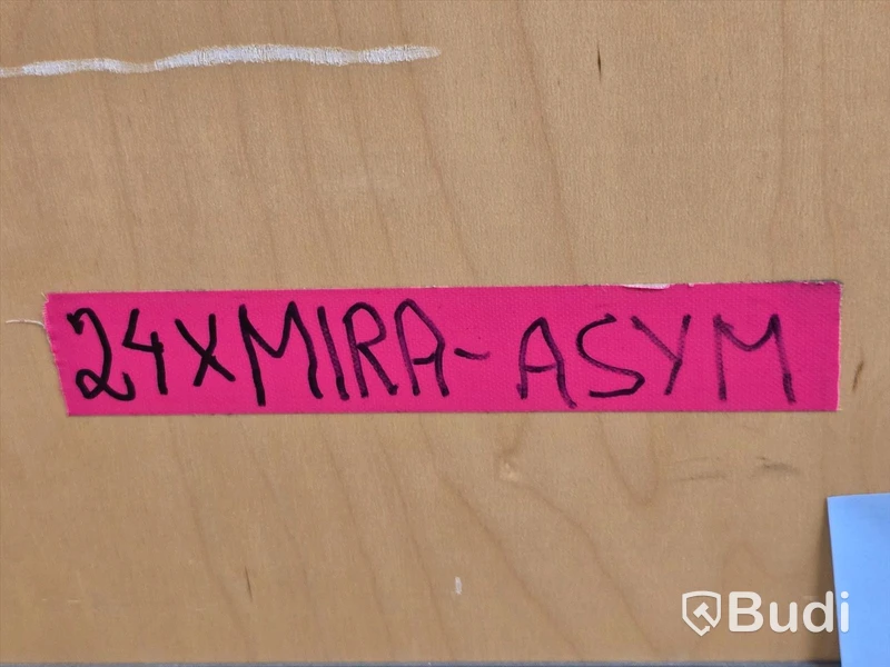 28 st strålkastare | Malmbergs Mira 63 | Asymmetriska