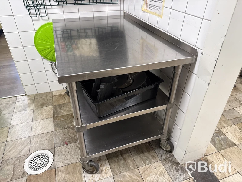Rostfri vagn med låda