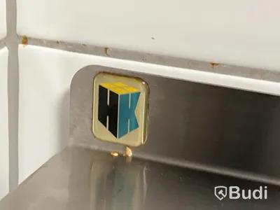 Rostfri vagn med låda