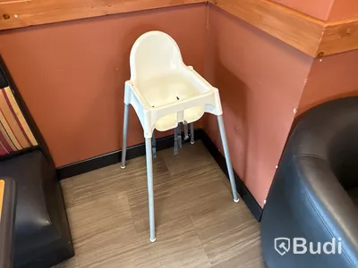 Möblemang i restaurangen