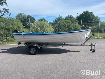Motorbåt 4.65m med Mercury 4hk och båtkärra