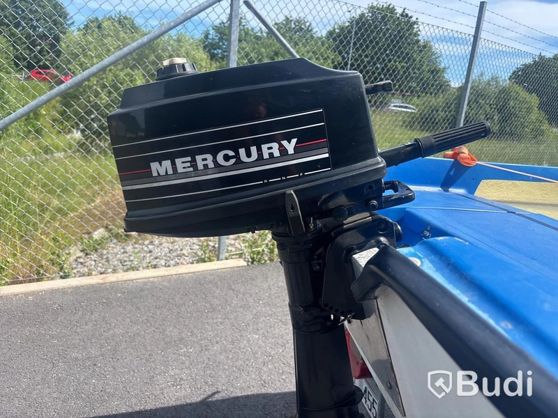 Motorbåt 4.65m med Mercury 4hk och båtkärra