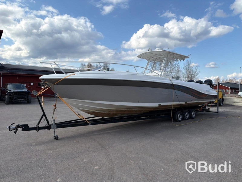 Deep Impact 36 Sport – Trippla Mercury Verado (310hk) – High Performance Center Console 11