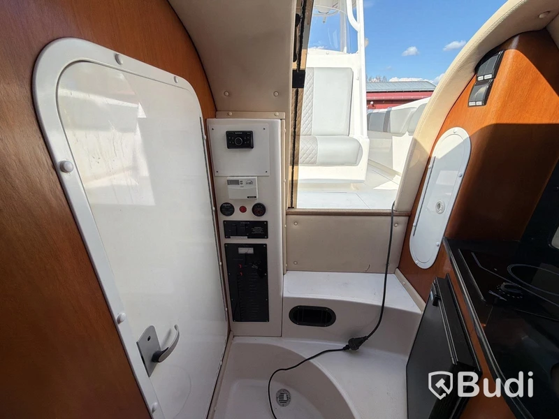 Deep Impact 36 Sport – Trippla Mercury Verado (310hk) – High Performance Center Console 11