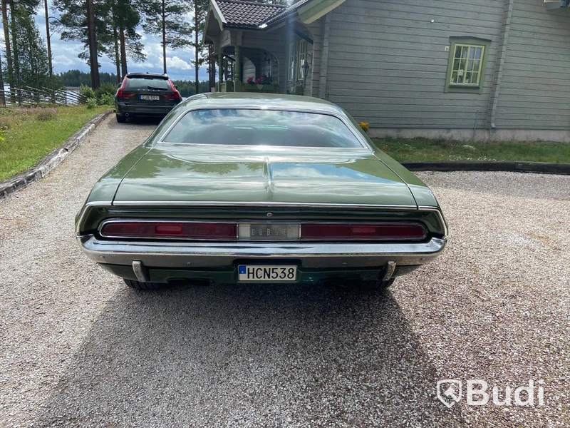 Dodge Challenger 1970 – 383 HP Magnum | Manuell | Renoverad & i toppskick