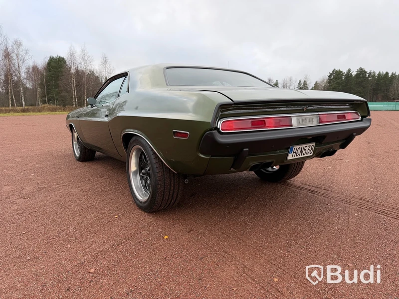 Dodge Challenger 1970 – 383 HP Magnum | Manuell | Renoverad & i toppskick