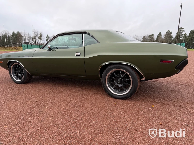 Dodge Challenger 1970 – 383 HP Magnum | Manuell | Renoverad & i toppskick
