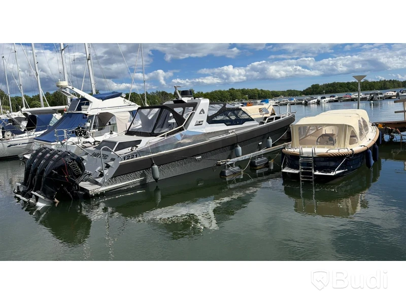 Motorboat Anytec 1221 SPD – 2016 | 4 x Mercury Racing 400 hp | 1600 hp