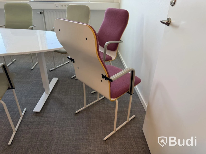 Conference table, 8 conference chairs, Avarte, Yrjö Kukkapuro, light green and cerise/purple, air bubbles in the tabletop