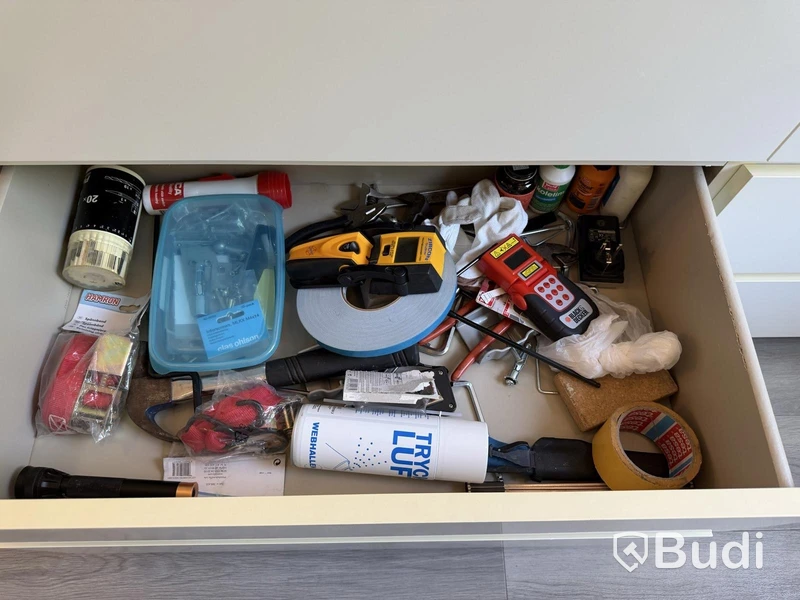 All Kitchen Contents
