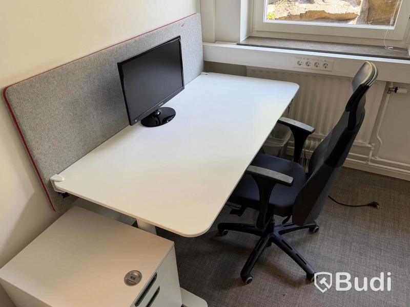 Office workstation, electrically height-adjustable desk, office chair, monitor, drawer unit, sound-absorbing desk screen, wastepaper bin, oil-filled radiator