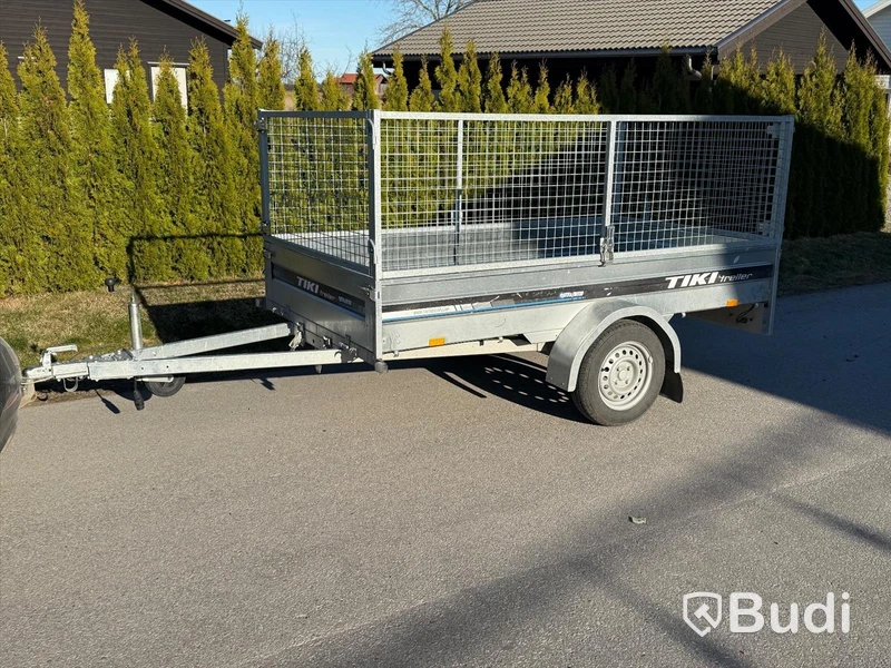 Gallersläp med kapell TIKI CS250-R -2024