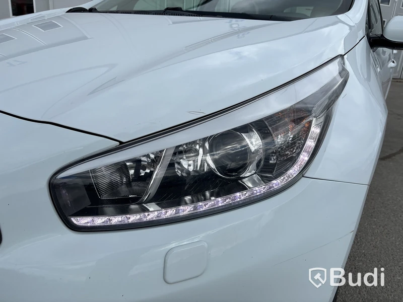 Kia Ceed sw 1.6 CRDi -2013