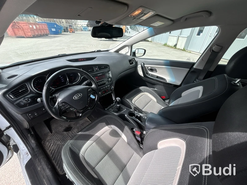 Kia Ceed sw 1.6 CRDi -2013