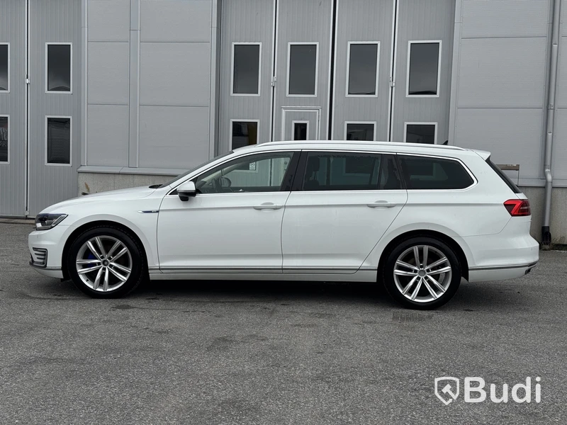 Volkswagen Passat GTE 1.4 TSI ACT DSG -2018 | Reparationsobjekt