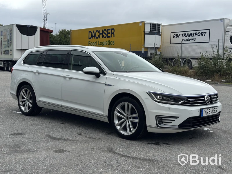 Volkswagen Passat GTE 1.4 TSI ACT DSG -2018 | Reparationsobjekt