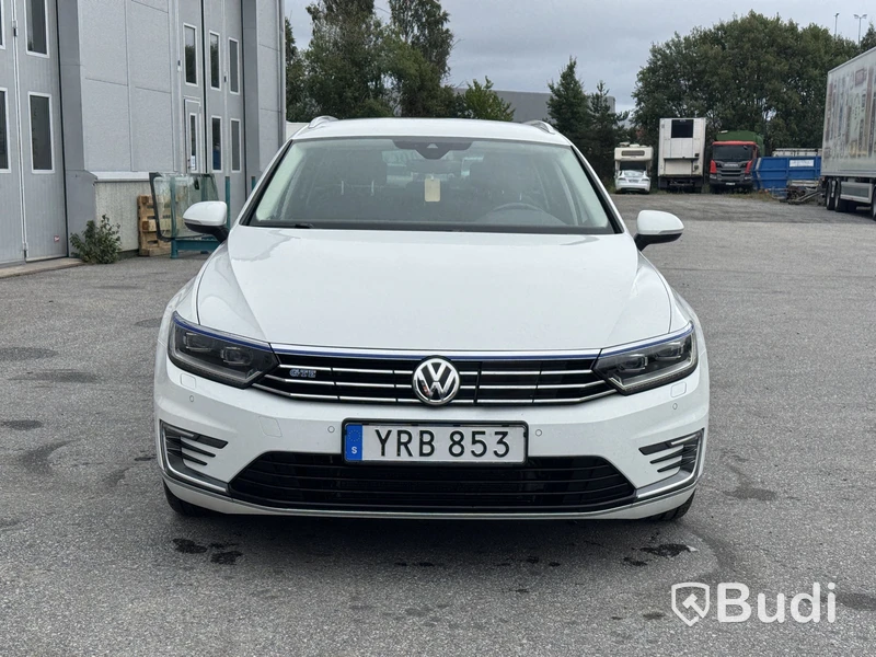 Volkswagen Passat GTE 1.4 TSI ACT DSG -2018 | Reparationsobjekt