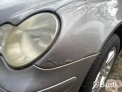 MERCEDES-BENZ C 180 KOMP -05 (27000km) Renoveringsobjekt