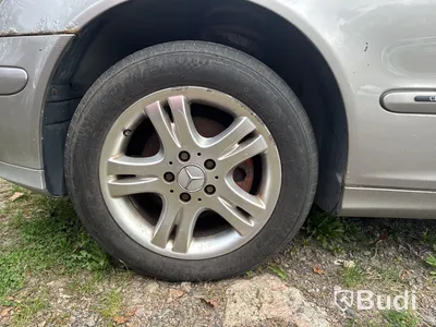 MERCEDES-BENZ C 180 KOMP -05 (27000km) Renoveringsobjekt