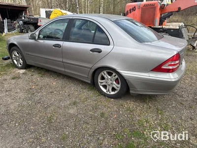 MERCEDES-BENZ C 180 KOMP -05 (27000km) Renoveringsobjekt