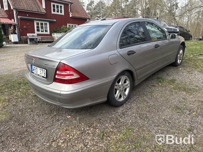 MERCEDES-BENZ C 180 KOMP -05 (27000km) Renoveringsobjekt