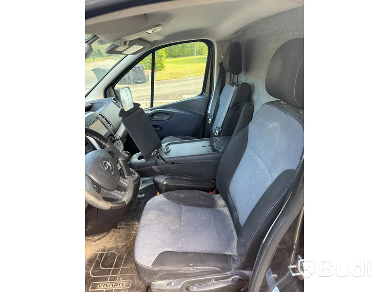 Opel Vivaro Skåpbil 2.9t 1.6 CDTI BIturbo Manuell, 120hk, 2015